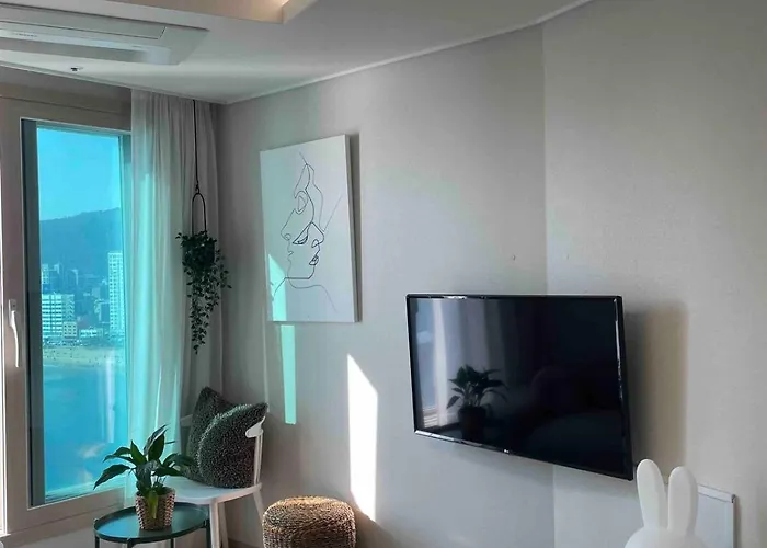 광안리 봄봄하우스 #무료주차, 헬스&사우나 Appartement Busan